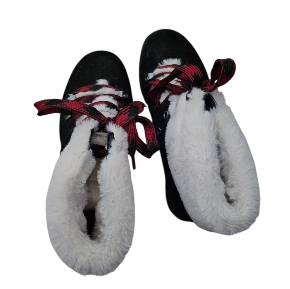 Jellypop SZ 6.5 Kraft Black Faux Fur Lined Lace Up Winter Boots